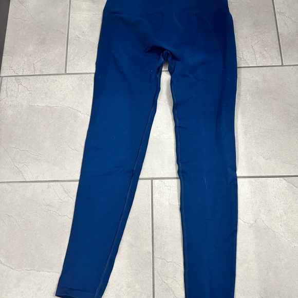 Alphalete amplify navyBlue Leggings - Picture 3 of 3